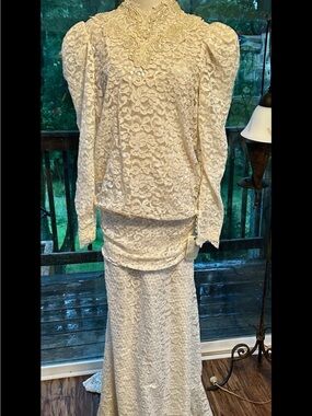 Alfred Angelo Vintage Laced Wedding Dress Size 10 Made In The USA